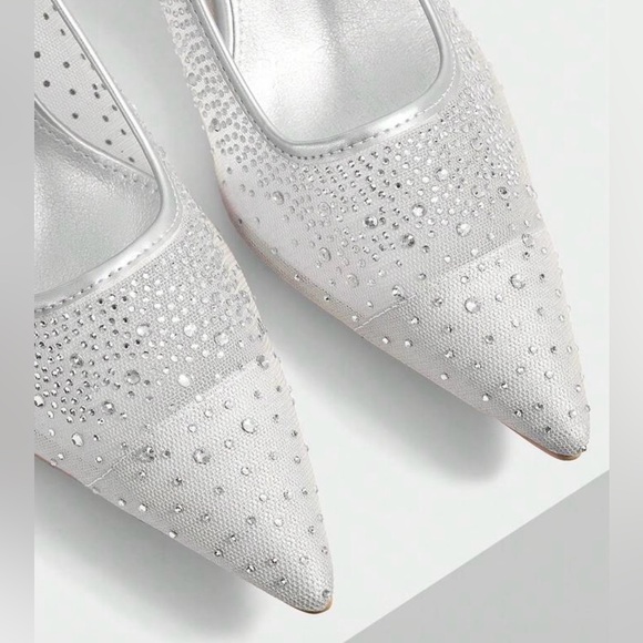 Silver Metallic Mesh Kitten Heels | Shiny & Sexy Rhinestones | 7 | New - Picture 3 of 5